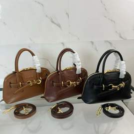 Picture of Miu Miu Handbags _SKUfw204237076fw